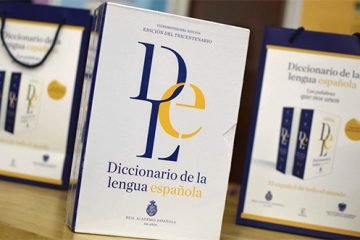 Dana, barista, espóiler: Descubre cuáles son las palabras incorporadas al Diccionario de la Lengua Española