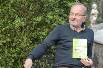 Joaquín Emilio García Martín presenta una obra poética que trasciende el tiempo y las emociones