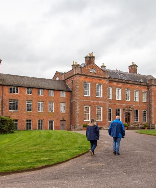 El legado de sir George: una colección de arte español en una mansión de la campiña inglesa