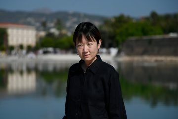 Celine Song, directora de la comedia romántica del verano: “Da vergüenza reconocerlo, pero todo el mundo quiere ver películas de amor”