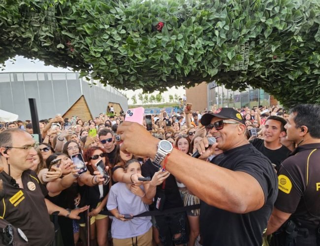 El PSOE pide cancelar concierto dominicano Henry Méndez en Madrid