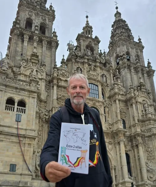 Laurent Slowack relata una vida entre dos mundos en su debut literario