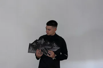 Jaime Blázquez Blázquez comparte su viaje de superación personal en una obra que inspira a levantarse y seguir adelante