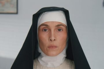 Santa, autoritaria, baluarte de los pobres e implacable antiabortista: el festival de Venecia descubre a otra Madre Teresa