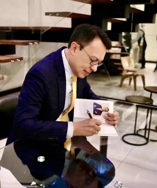 David Jaramillo Burgos consolida su propuesta sobre el amor consciente