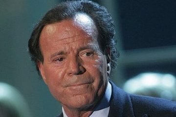 Julio Iglesias rompe el silencio: La estrategia del «Caballero» ante las sombras del pasado