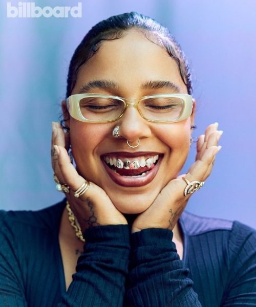 Tokischa conquista 5 nominaciones de Premios Lo Nuestro