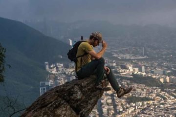 Julio Aurelio Olivero Lara convierte la experiencia emocional en literatura viva