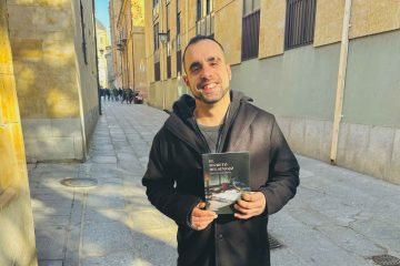 Álvaro Alconada Sánchez consolida su voz poética con una obra que dialoga con el lector