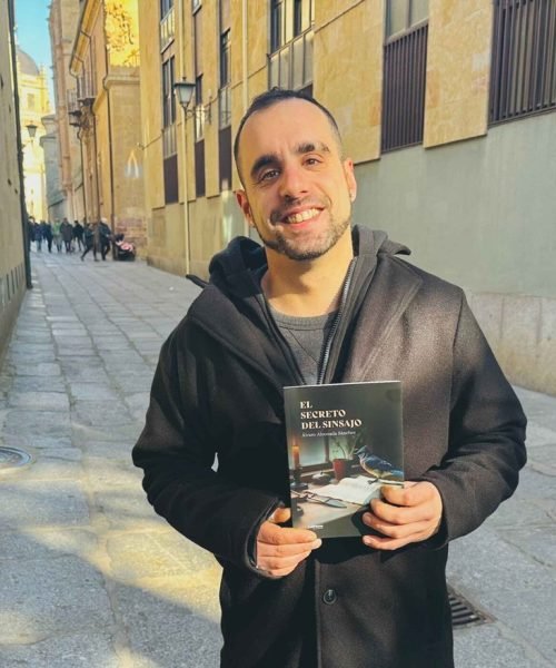 Álvaro Alconada Sánchez consolida su voz poética con una obra que dialoga con el lector