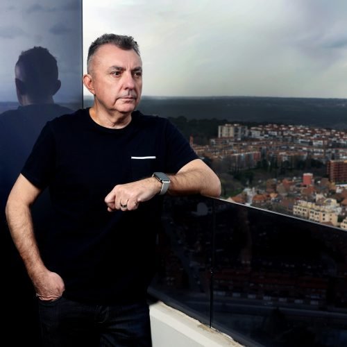 Manuel Vilas: “Cuando escuchas la frase ‘ya no estoy enamorada de ti’, ocurre un cataclismo”