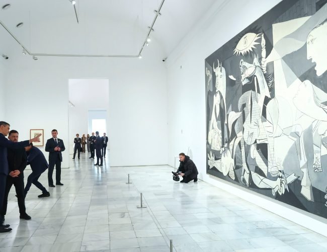 El lehendakari eleva la presión para que el ‘Guernica’ se traslade al País Vasco: sería “un grave error político cerrar la puerta”