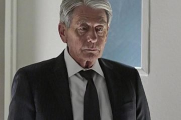 Muere John Nolan, veterano actor de teatro conocido por la serie ‘Vigilados’ y las películas de Batman, a los 87 años