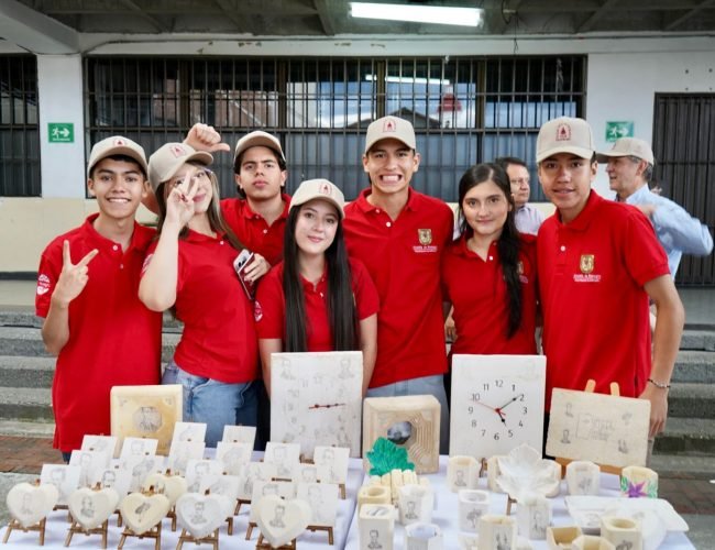 Nuevas generaciones liderarán la defensa del patrimonio en Rionegro