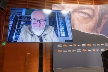El cineasta Mike Leigh se despide con la más bella oda a la compasión en ‘Tender Loving Care’