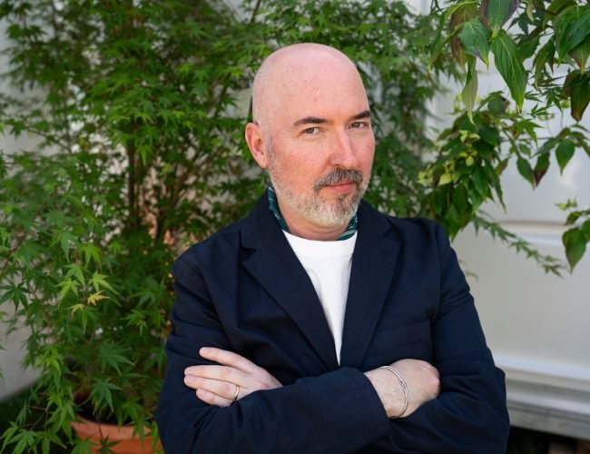 Douglas Stuart: “Haber sido pobre condiciona mis acciones cada día. Es algo que nunca olvidas”