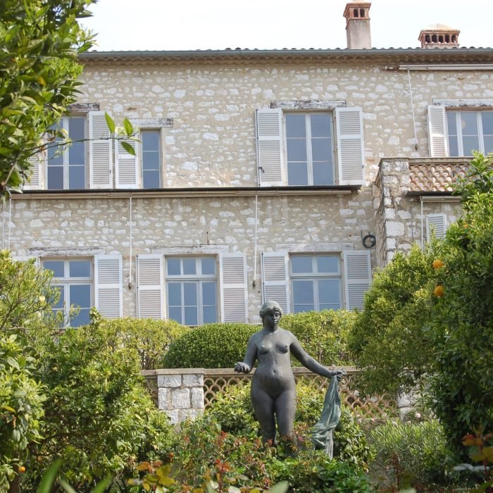 Robados cuatro cuadros valorados en nueve millones de euros del Museo Renoir en Francia
