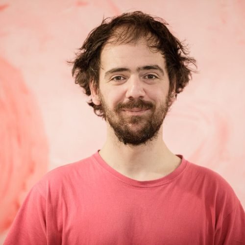 Joan Yago, cofundador de la compañía La Calòrica, gana el Premio Nacional de Literatura Dramática