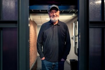 El cineasta Rob Reiner recibe un Emmy póstumo por la serie ‘The Bear’