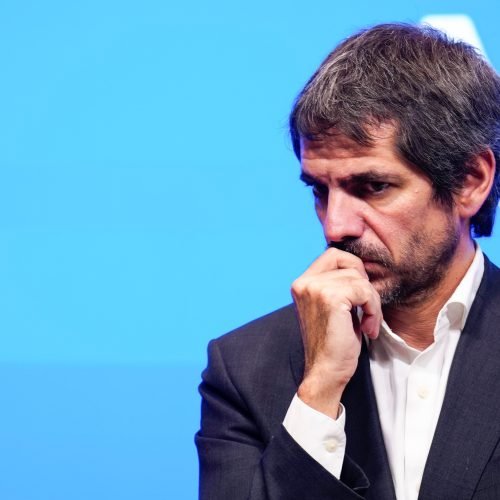 La ley del cine, la oficina de derechos de autor o la regulación de la IA en las artes: las normativas culturales caen de nuevo por el adelanto electoral