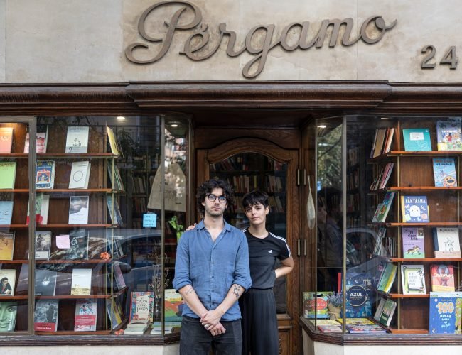 La presión inmobiliaria se cobra una nueva víctima: la librería Pérgamo, una de las más antiguas de Madrid